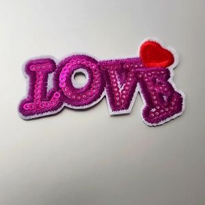 SPARKLE SEQUINS LOVE IRON ON PATCH